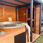 Vöröskő -elnöki Szauna és Jakuzzi Használattal Balatonalmádi
