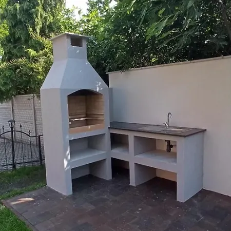 Casa de hóspedes Vöröskő -elnöki Szauna és Jakuzzi Használattal Balatonalmádi