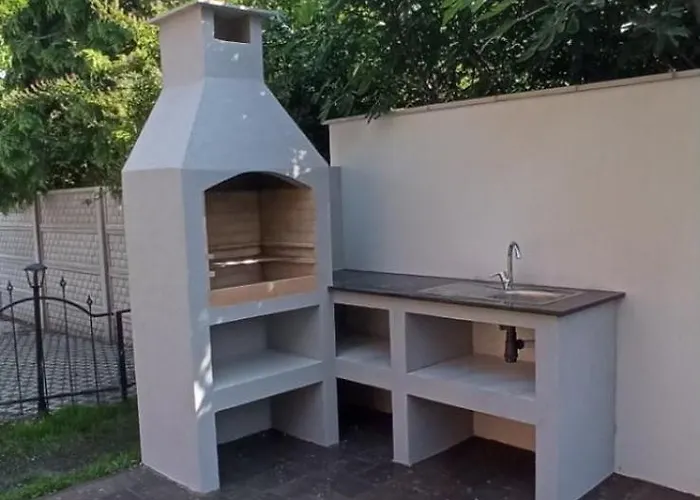 Maison d'hôtes Vöröskő -elnöki Szauna és Jakuzzi Használattal Balatonalmádi